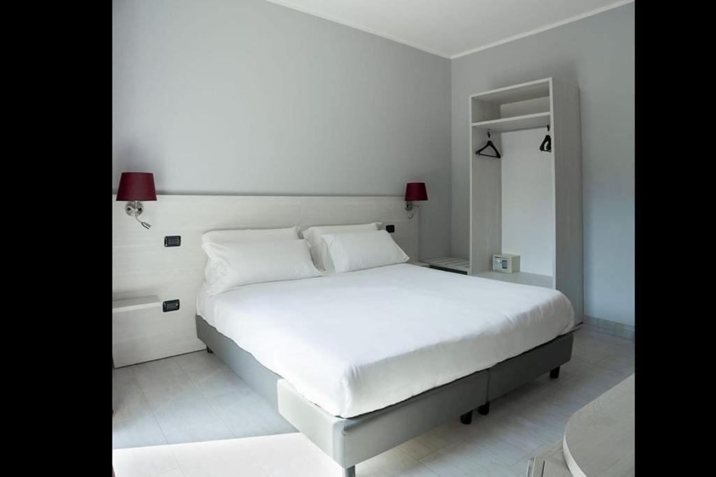 Hotel Pone Sesto San Giovanni Exterior photo