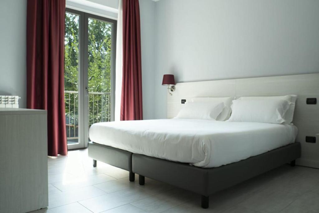 Hotel Pone Sesto San Giovanni Exterior photo
